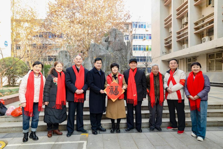 情系附医 心暖新春——西安附医中医医院应邀开展春节走访慰问独居老人、老党员活动